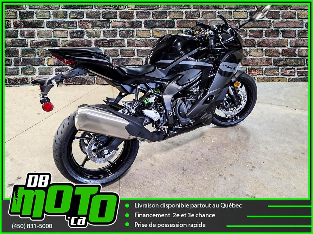 Kawasaki NINJA ZX-4RR 2026
