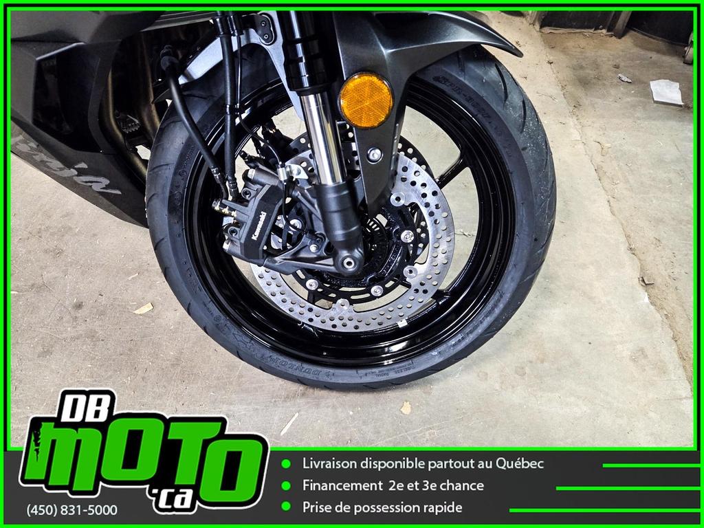Kawasaki NINJA ZX-4RR 2026