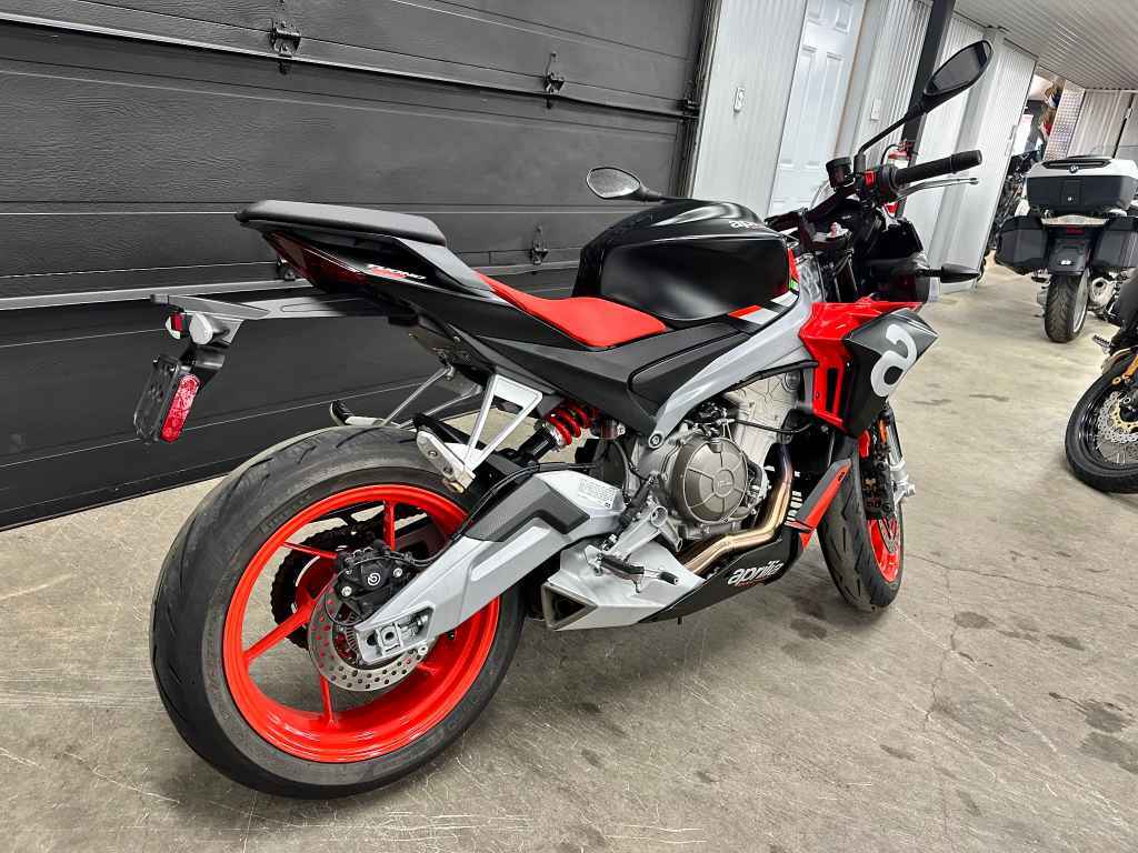 Aprilia Tuono 660 2021