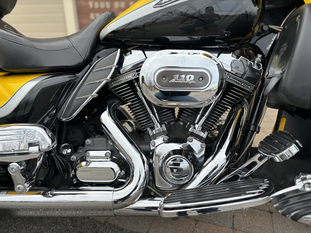 Harley-Davidson CVO Electra Glide Ultra 2012