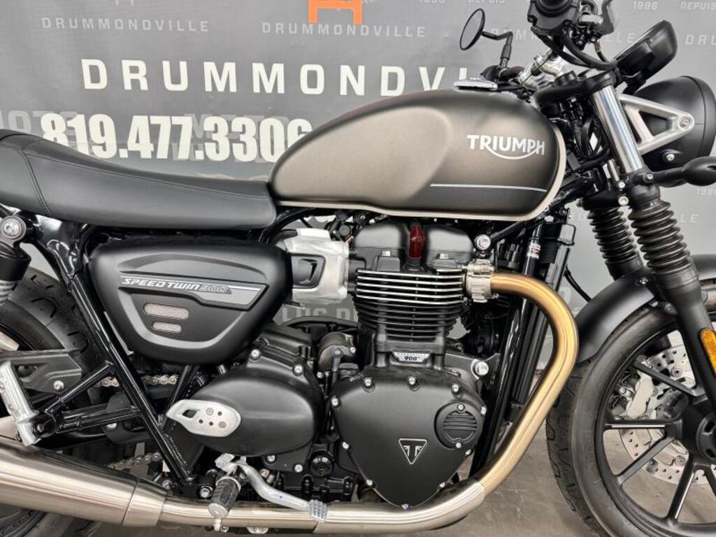 Triumph Speed Twin 900 2023