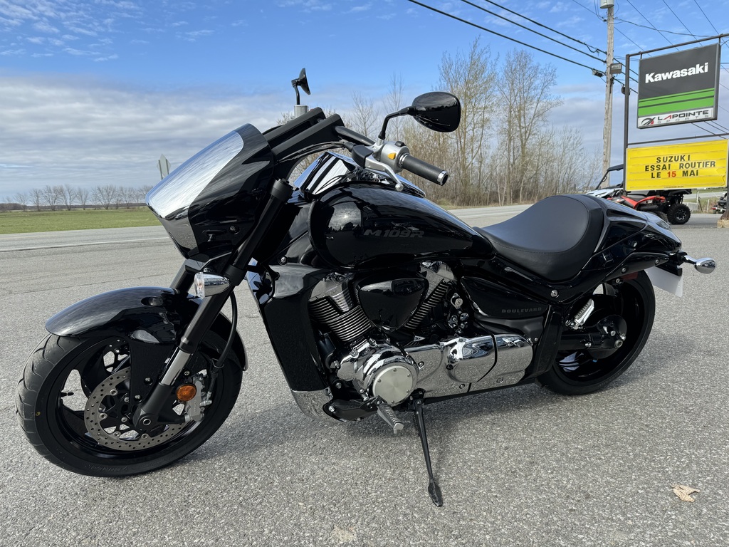 Suzuki Boulevard M109R 2024