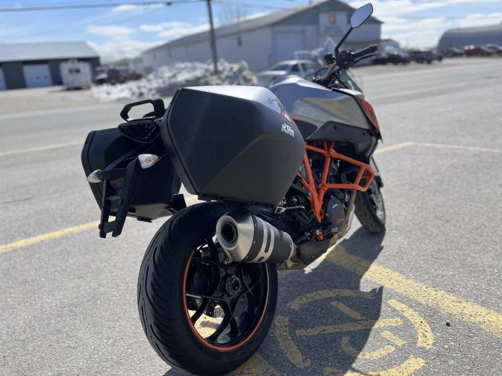 KTM 1290 S.DUKE GT 2017