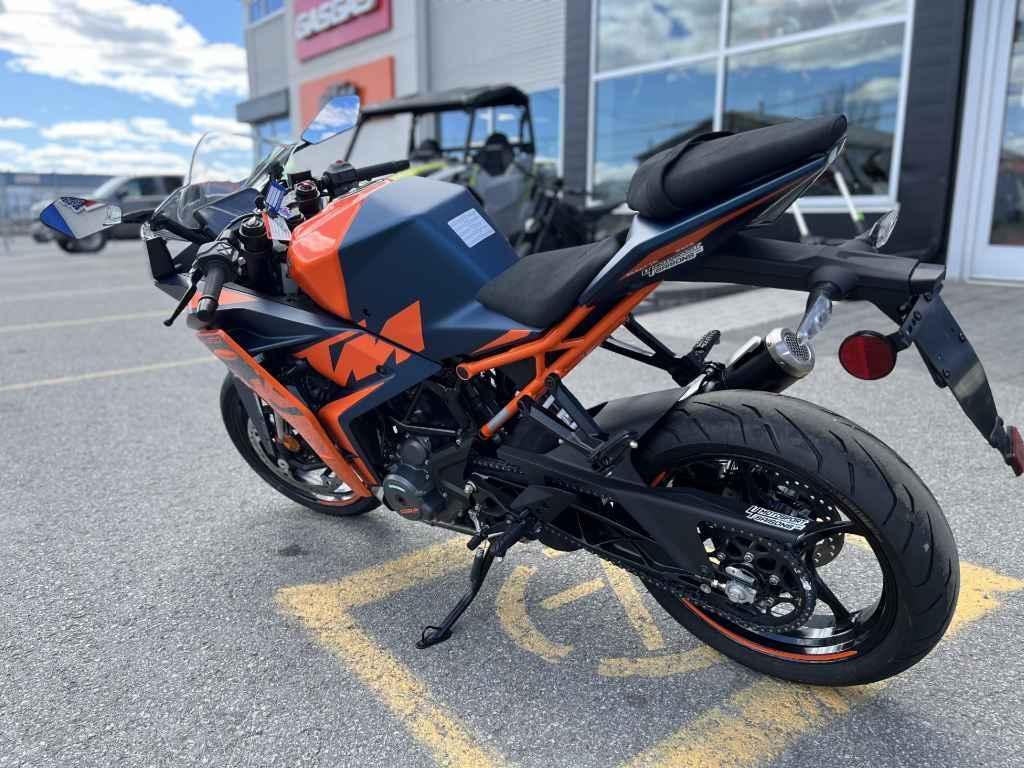 KTM 390 RC 2023