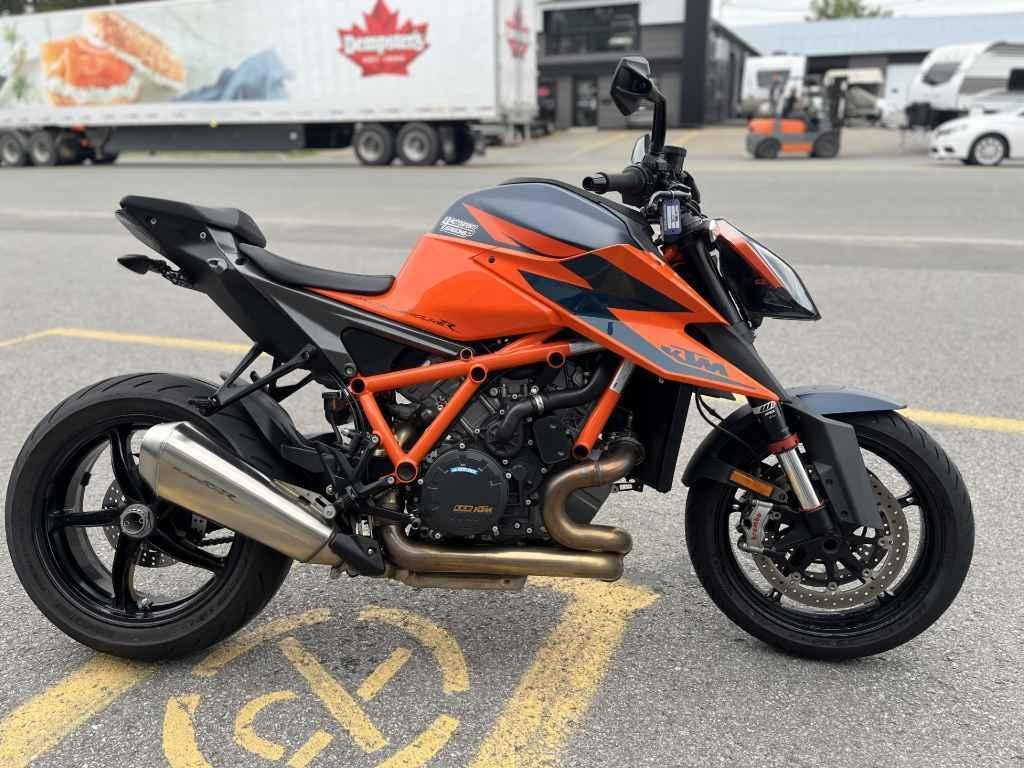 KTM 1290 S.DUKE R 2020