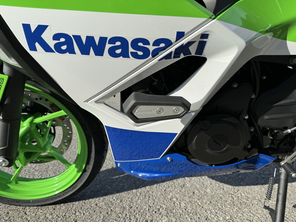 Kawasaki Ninja 500 SE 2024