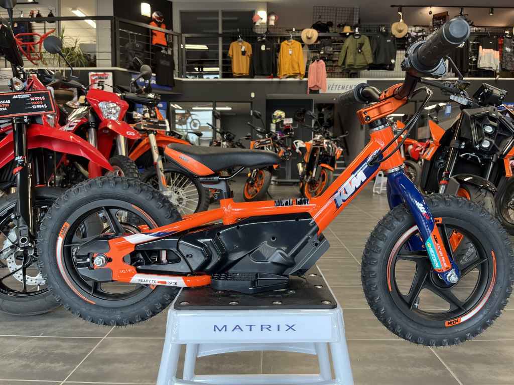 KTM STACYC 12eDrive 2024