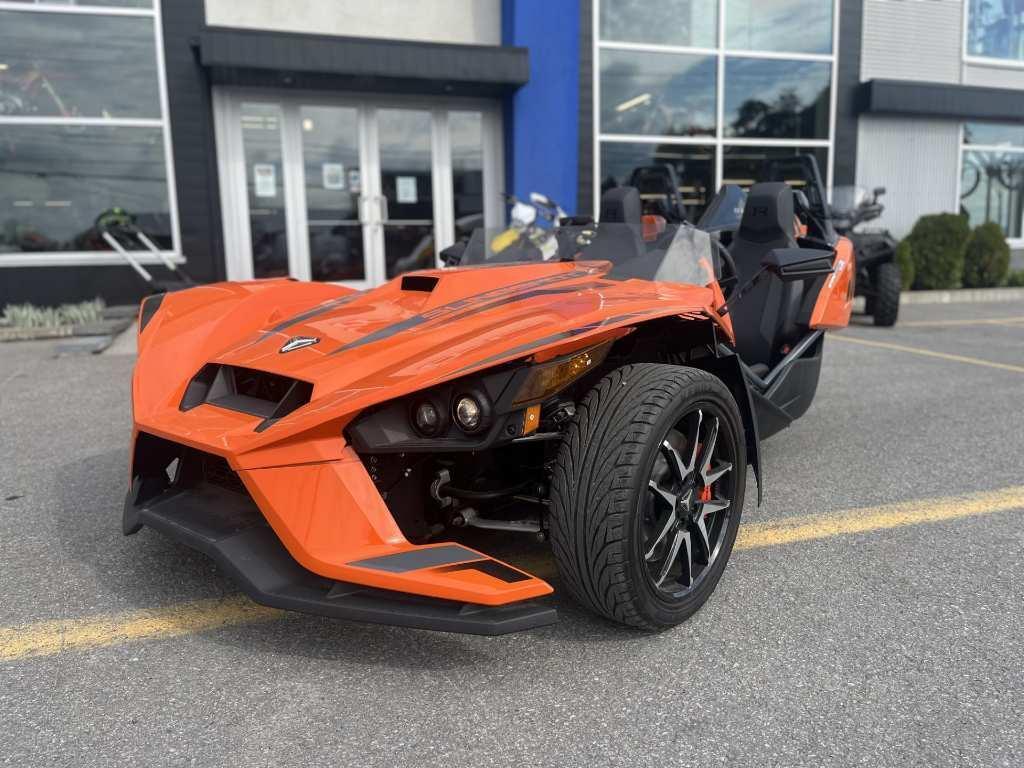 Polaris SLINGSHOT R MANUEL 2023