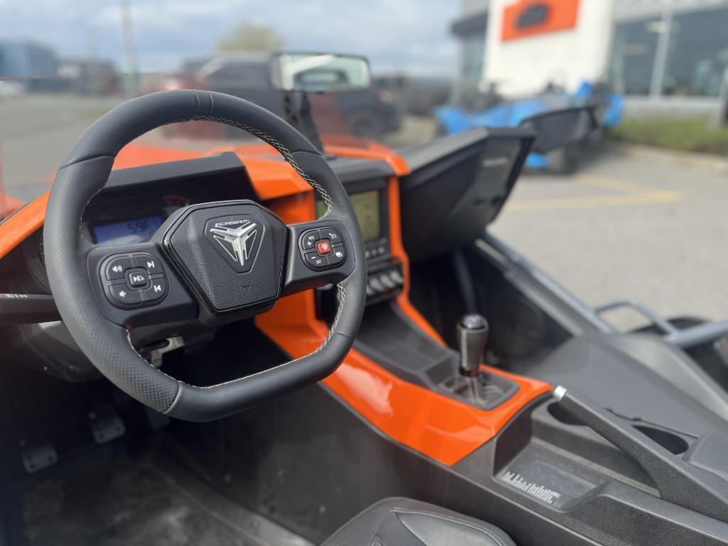 Polaris SLINGSHOT R MANUEL 2023