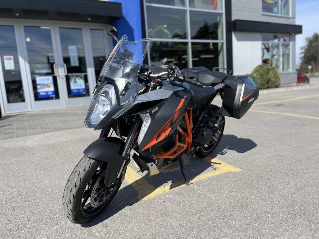 KTM 1290 S.DUKE GT 2017