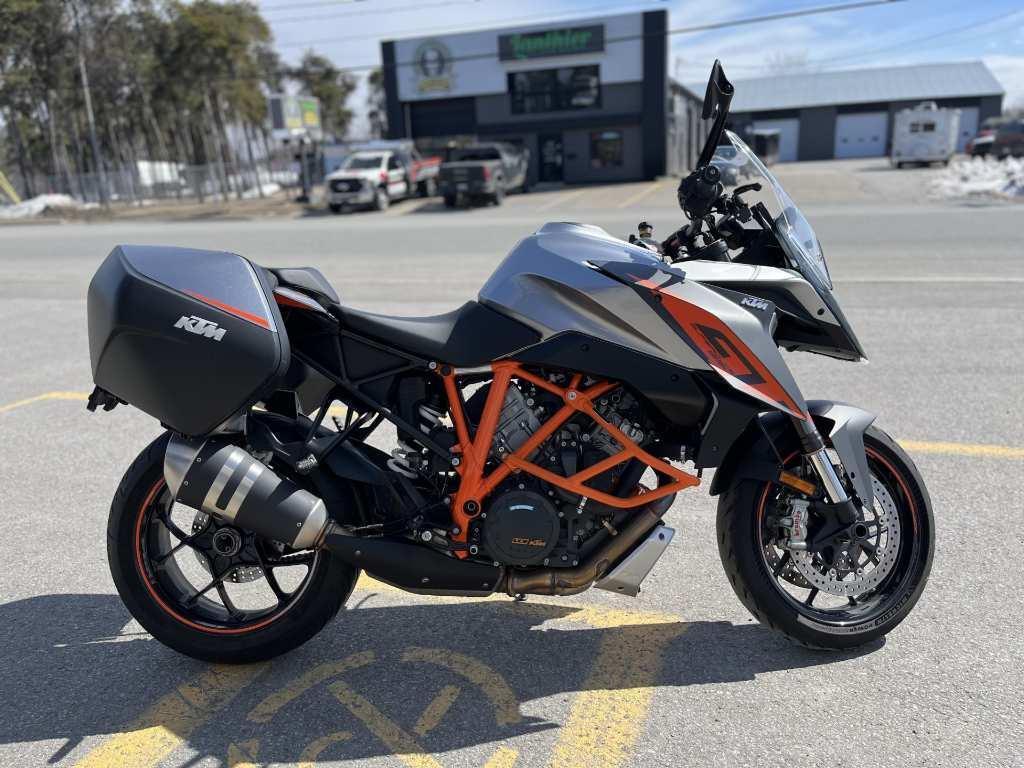 KTM 1290 S.DUKE GT 2017