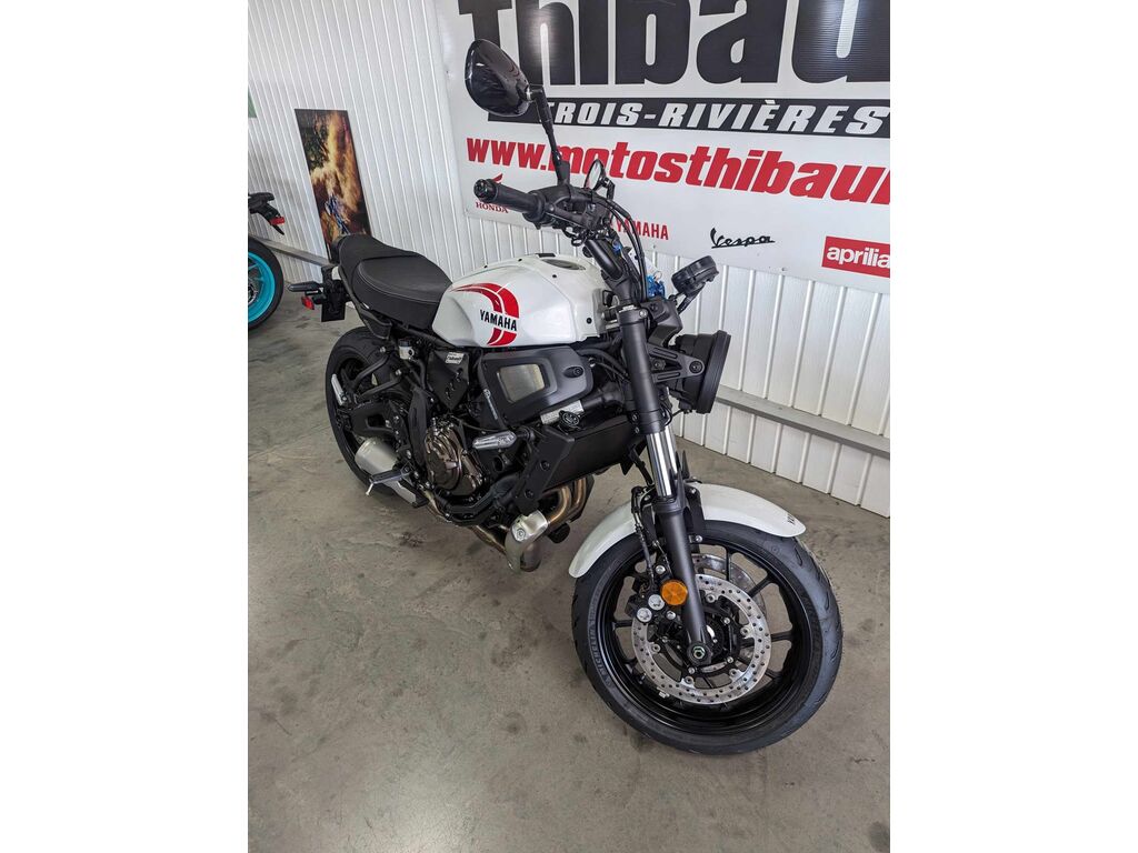 Yamaha XSR700 2024