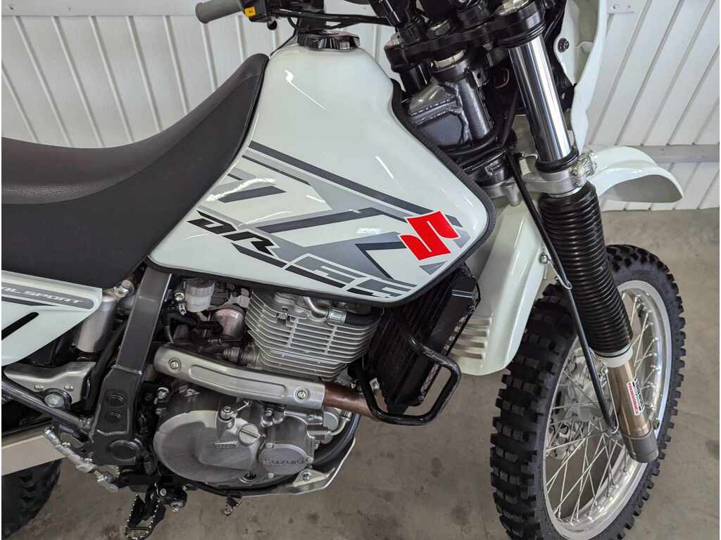 Suzuki DR650 2018