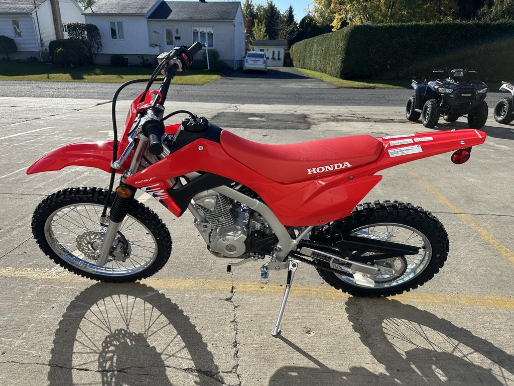 Honda CRF 125 FB (Grandes Roues) 2025