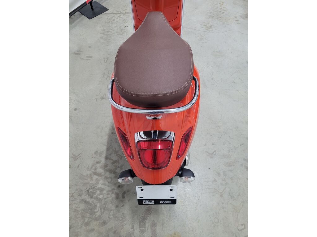 Vespa Primavera 50 2022