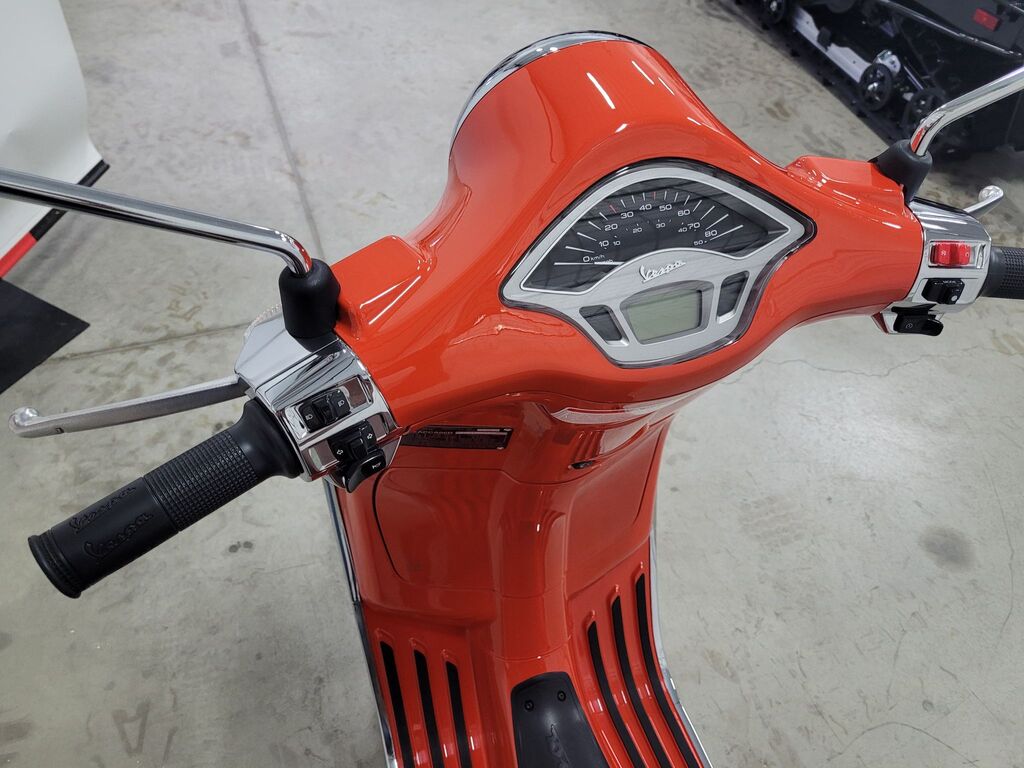 Vespa Primavera 50 2022