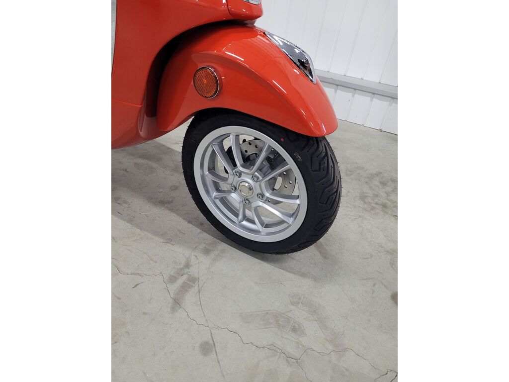 Vespa Primavera 50 2022