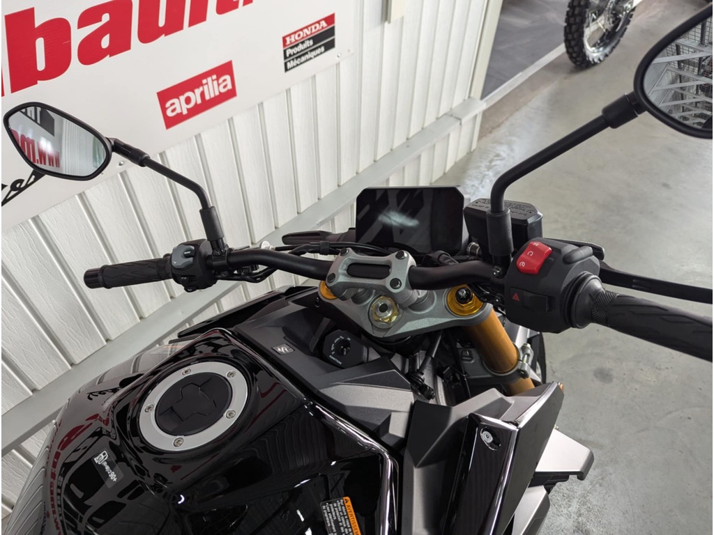 Suzuki GSX-S1000 2025