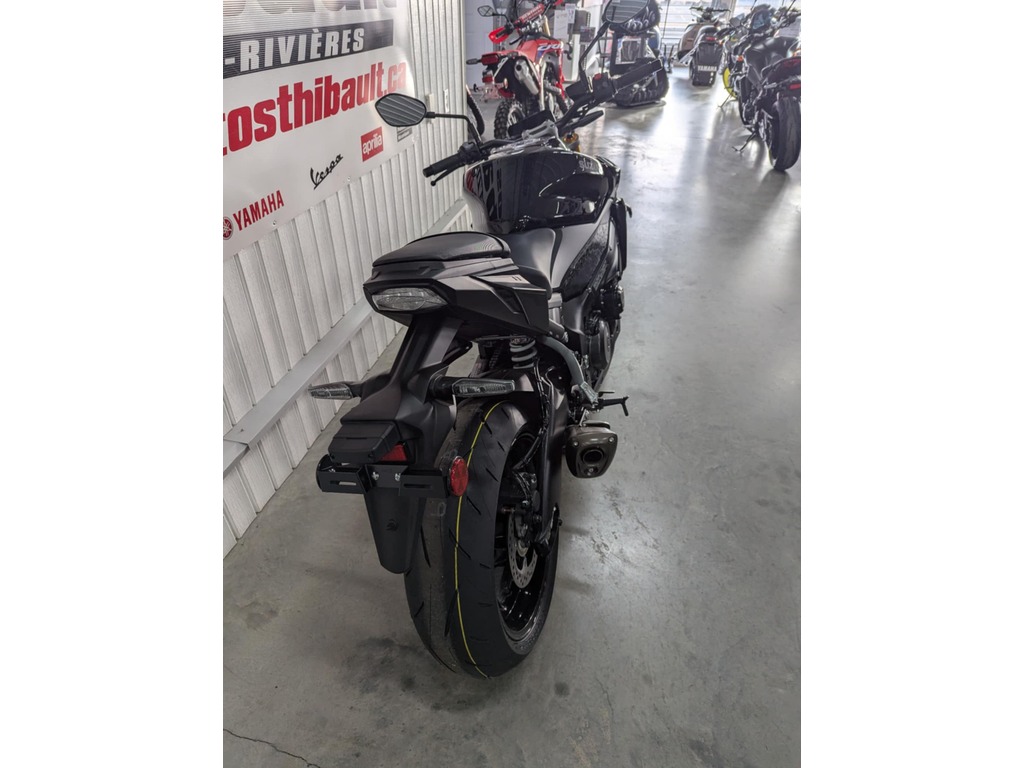 Suzuki GSX-S1000 2025