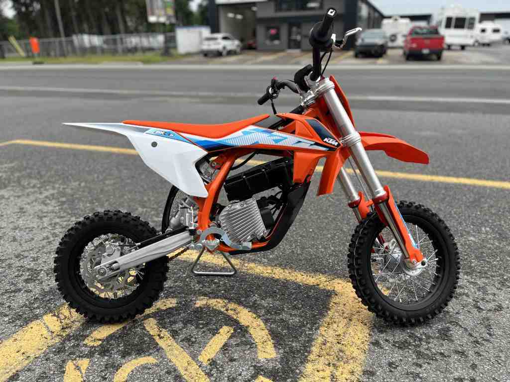 KTM SX-E 5 2023