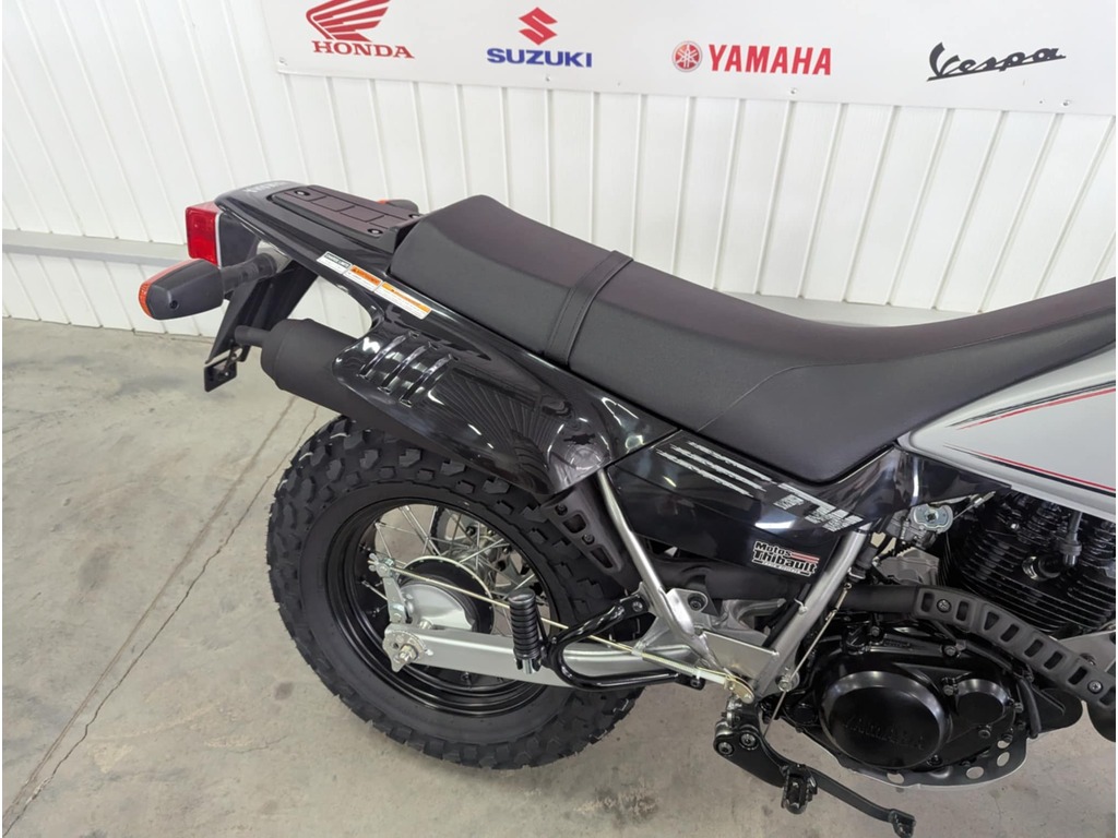 Yamaha TW200 2025