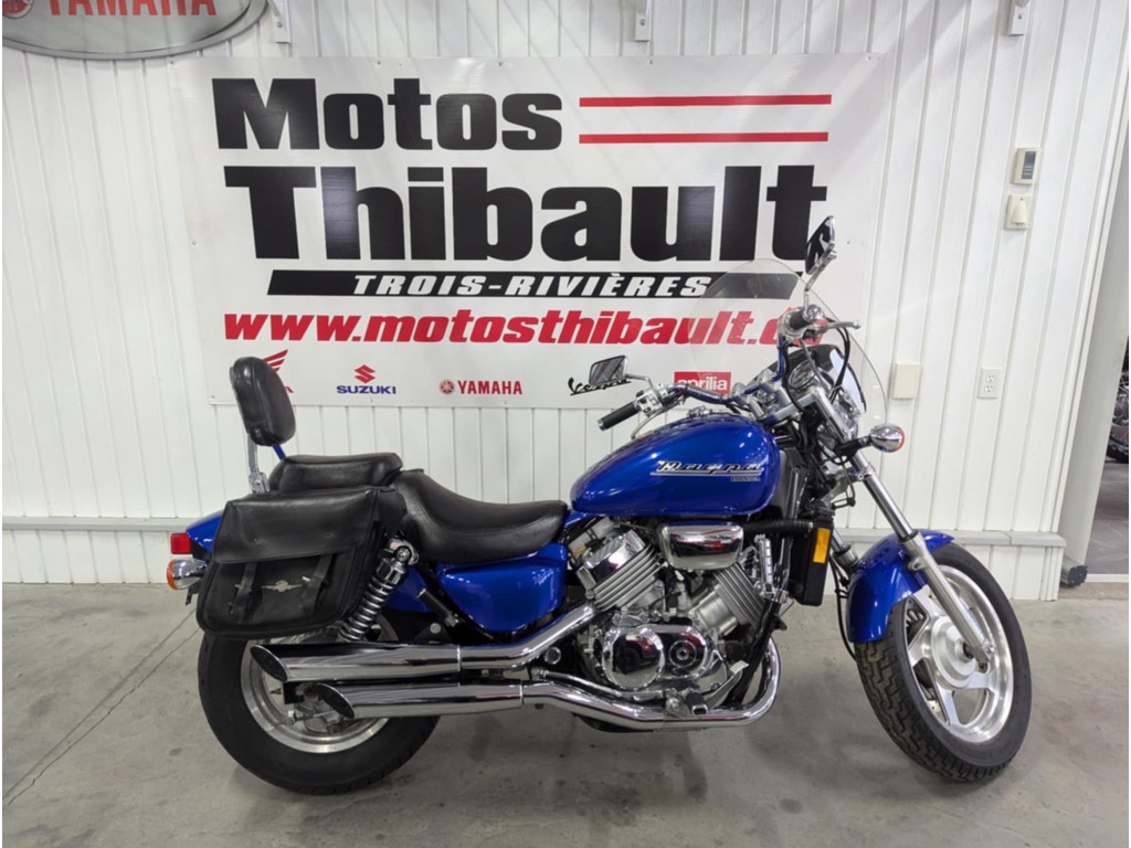 Honda Magna 750 2003