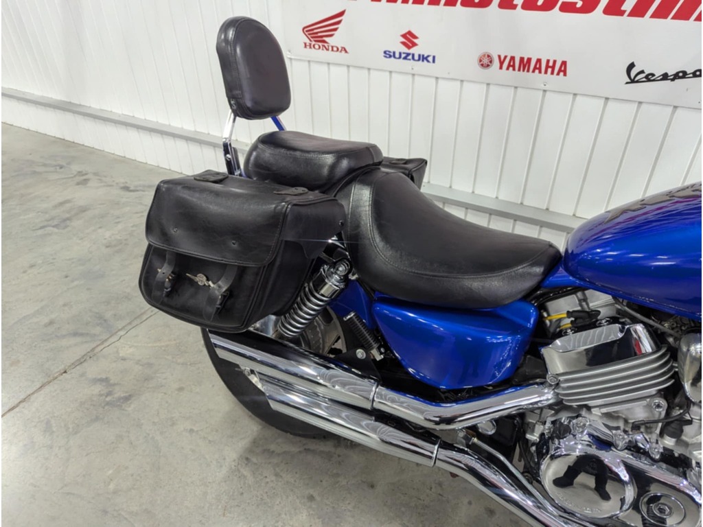 Honda Magna 750 2003