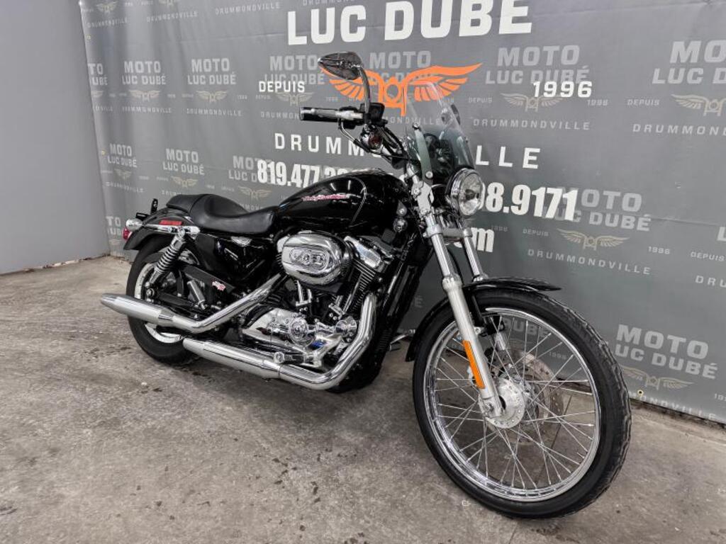 Harley-Davidson XL1200C Sportster 1200 Custom 2005