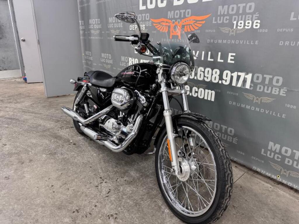 Harley-Davidson XL1200C Sportster 1200 Custom 2005