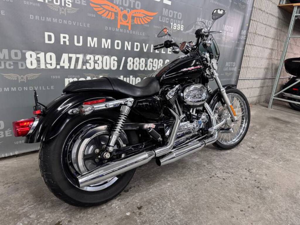 Harley-Davidson XL1200C Sportster 1200 Custom 2005