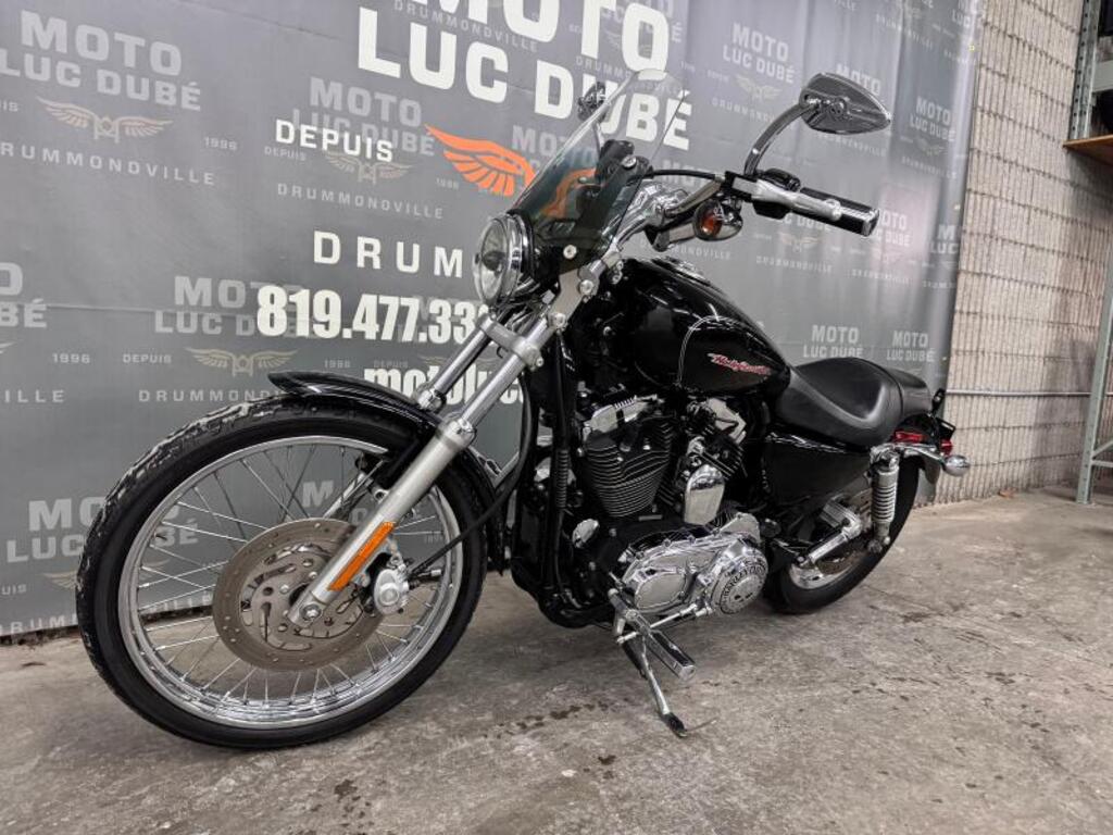 Harley-Davidson XL1200C Sportster 1200 Custom 2005