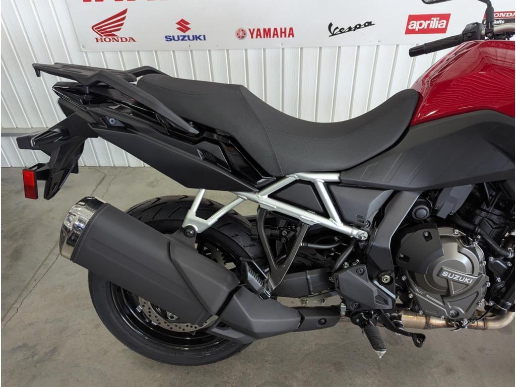 Suzuki V-STROM 800 2025