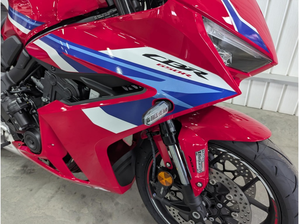 Honda CBR650R 2025