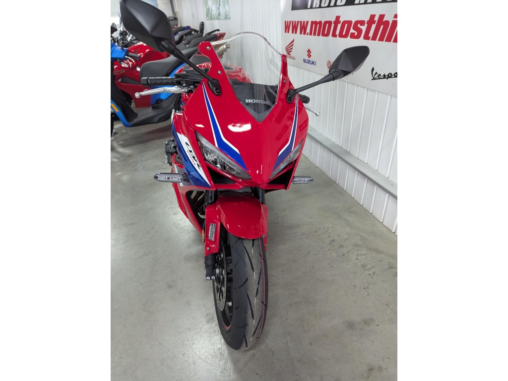 Honda CBR650R 2025