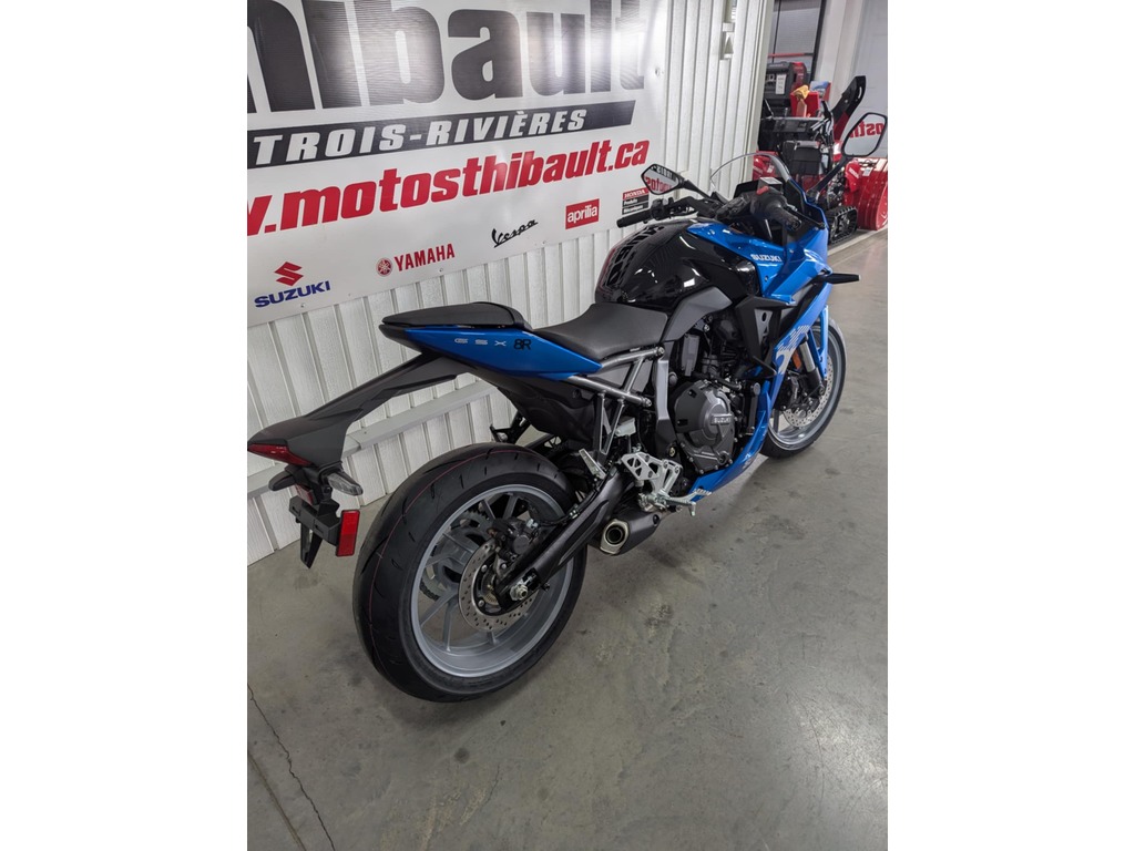 Suzuki GSX-8R 2025