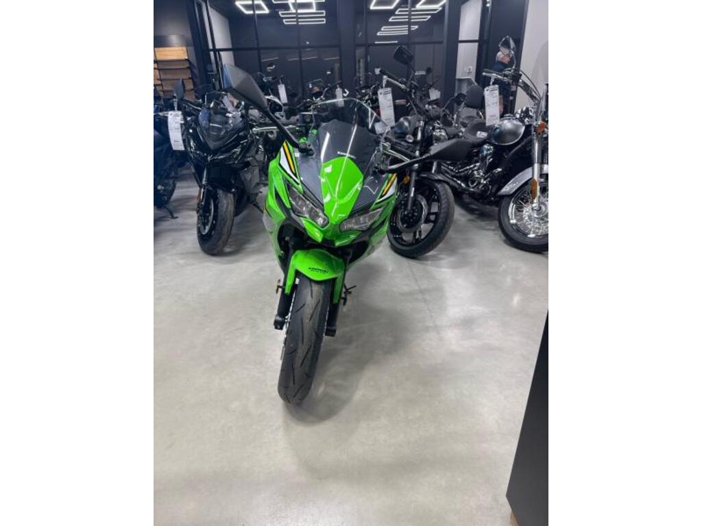 Kawasaki Ninja 650 KRT 2025