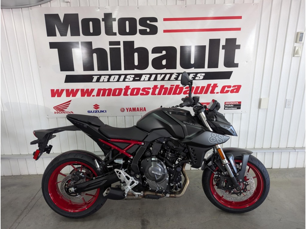 Suzuki GSX-8S 2025