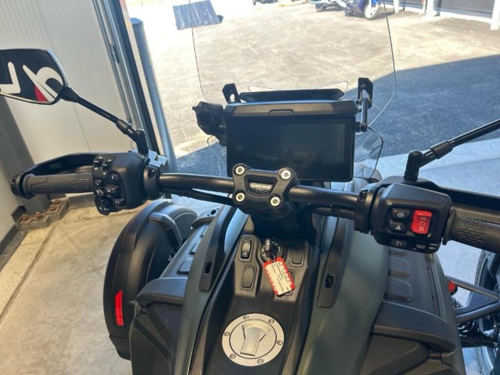 Can-Am Canyon Redrock 2025