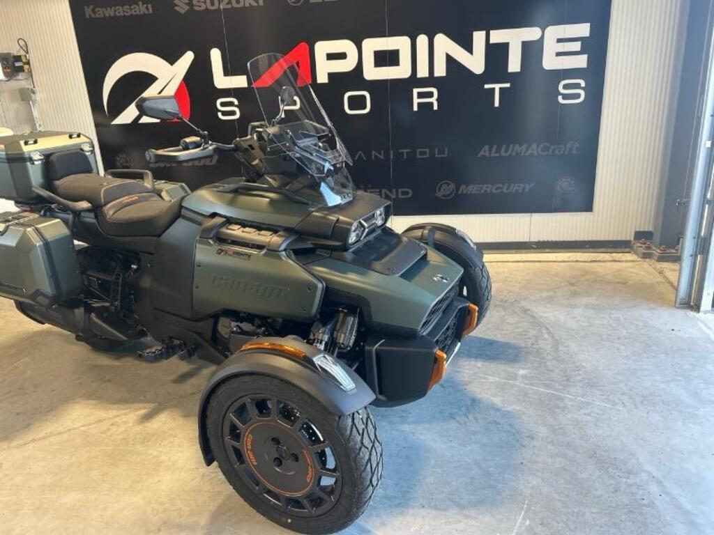 Can-Am Canyon Redrock 2025