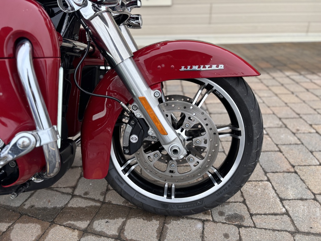 Harley-Davidson FLHTK Ultra Limited 2021