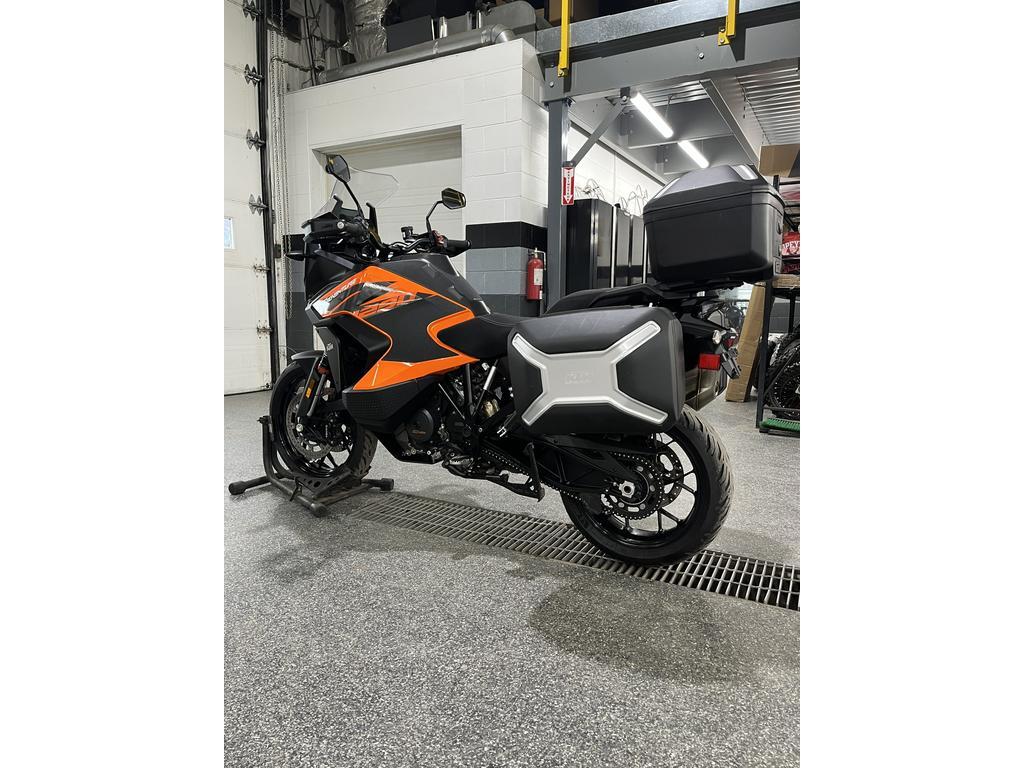 KTM 1290 Super Adventure S 2022