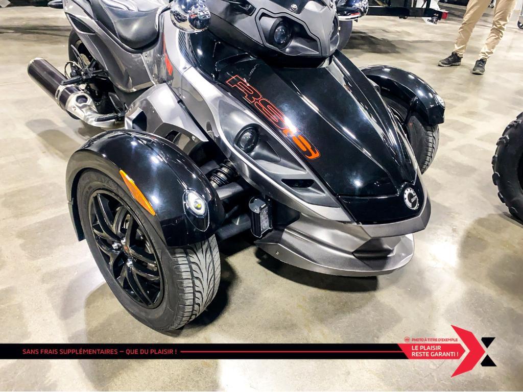 Can-Am SPYDER RSS SM5 AUDIO 2011