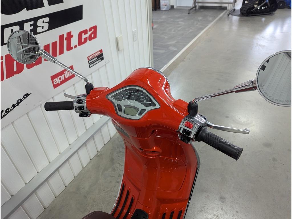 Vespa Primavera 50 2022