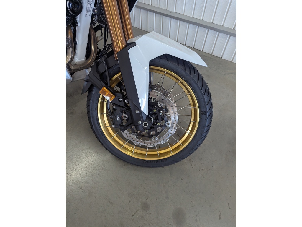 Honda Africa Twin Adventure Sports 2025