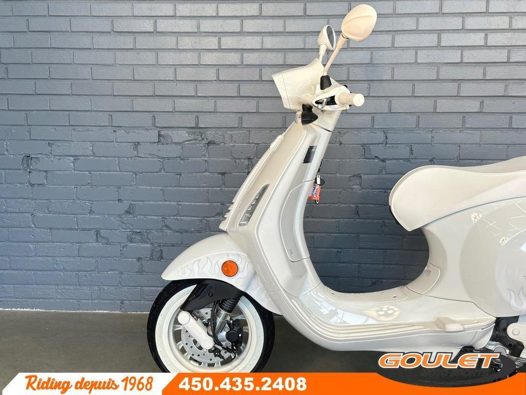 Vespa SPRINT 50 JUSTIN BIEBER 2022