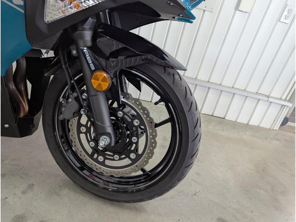 Kawasaki Ninja 400 2021