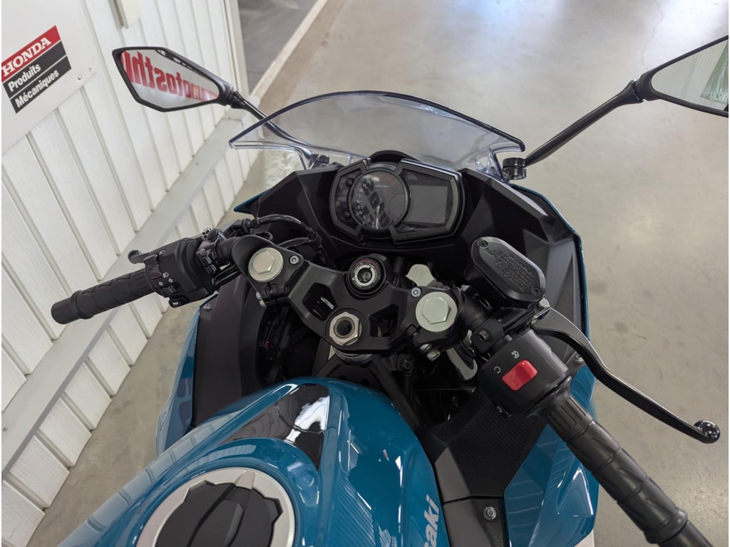 Kawasaki Ninja 400 2021