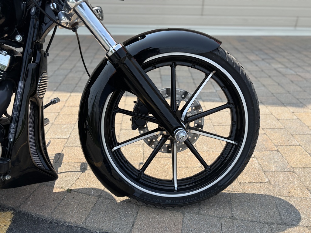 Harley-Davidson FXSB Breakout 2013