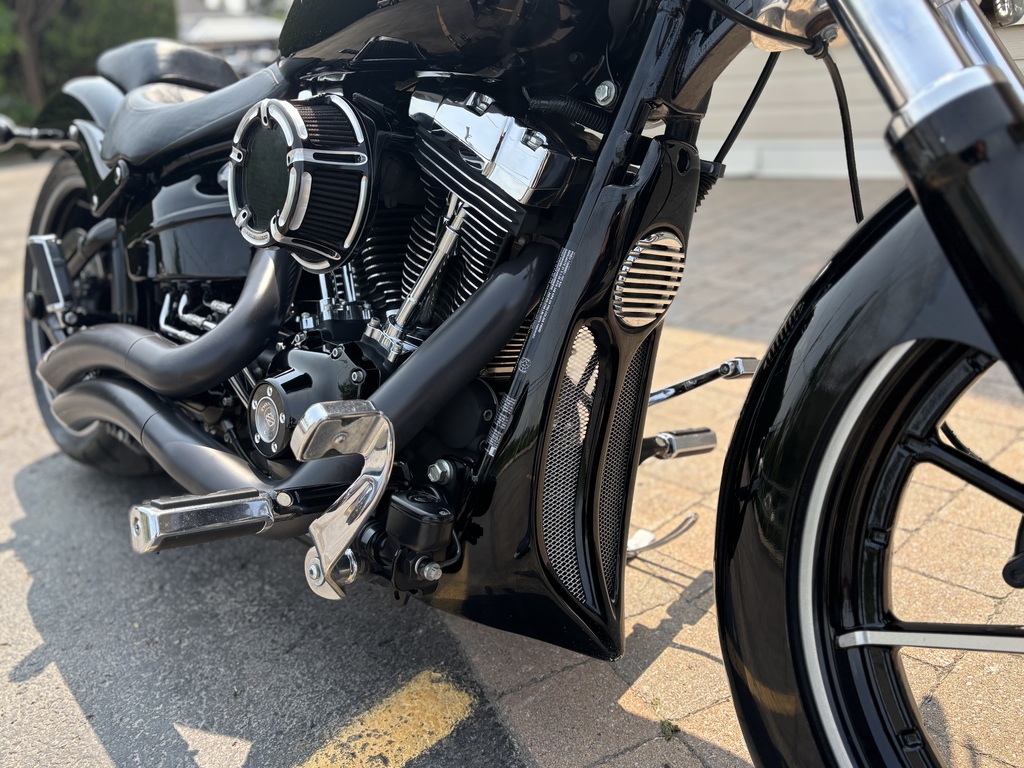 Harley-Davidson FXSB Breakout 2013