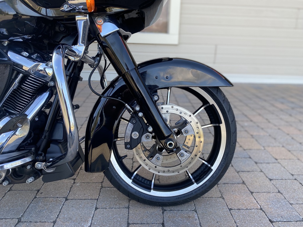 Harley-Davidson FLTRX Road Glide 2022